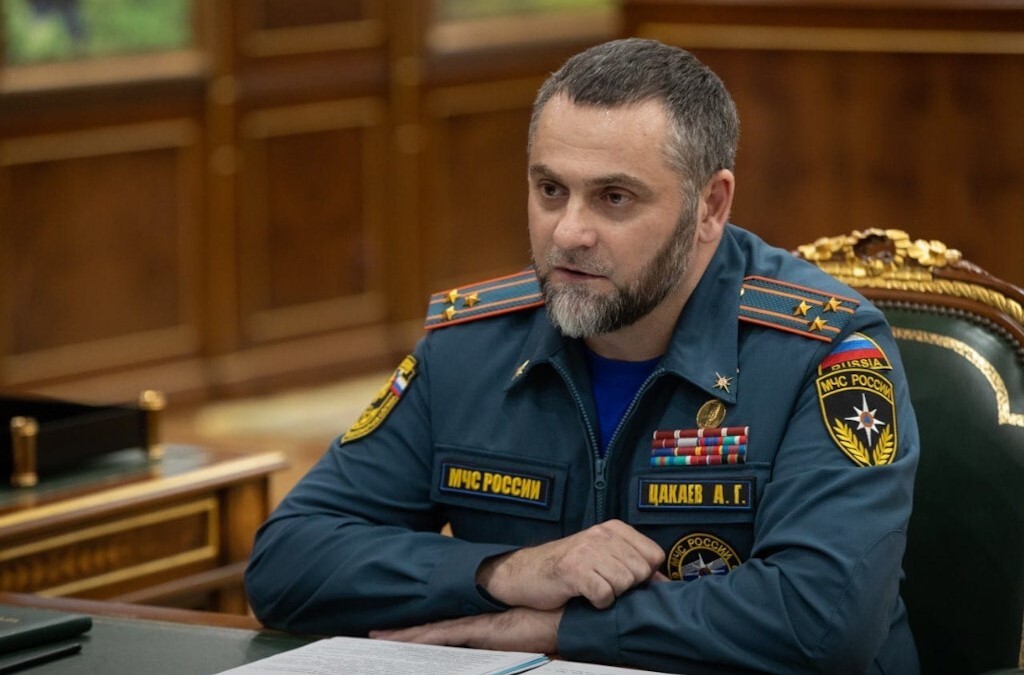 Газета.Ru: глава МЧС Чечни Цакаев угрожал силовикам насильственными действиями